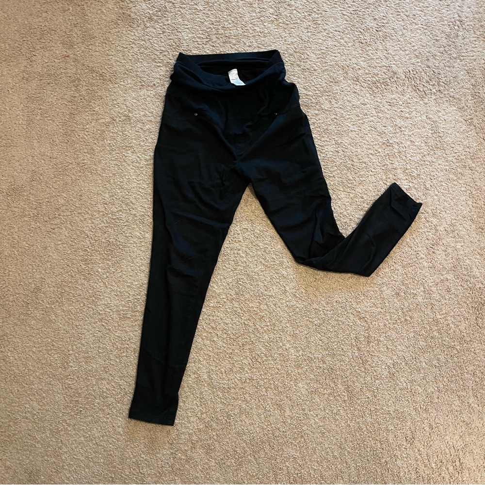 Maternity pants M